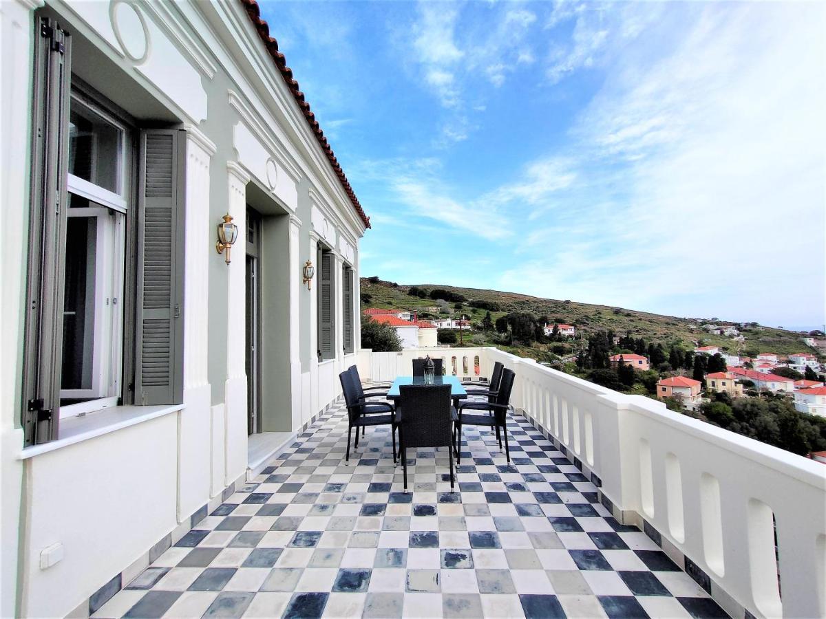 Spiti Sea View Neoclassical House In Steniaí Dış mekan fotoğraf