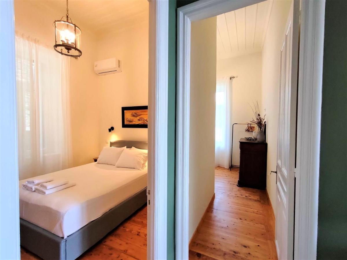 Spiti Sea View Neoclassical House In Steniaí Dış mekan fotoğraf