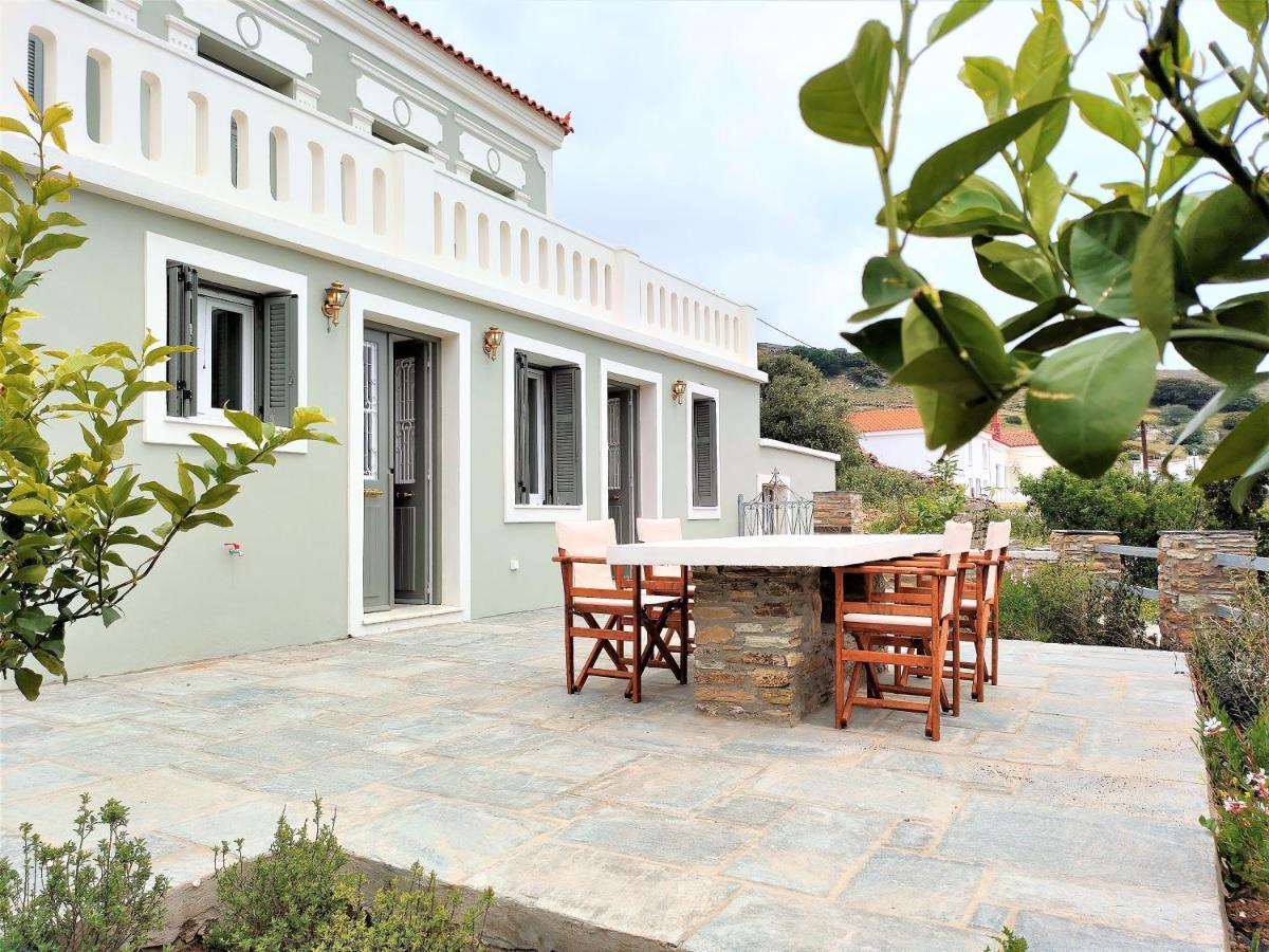 Spiti Sea View Neoclassical House In Steniaí Dış mekan fotoğraf